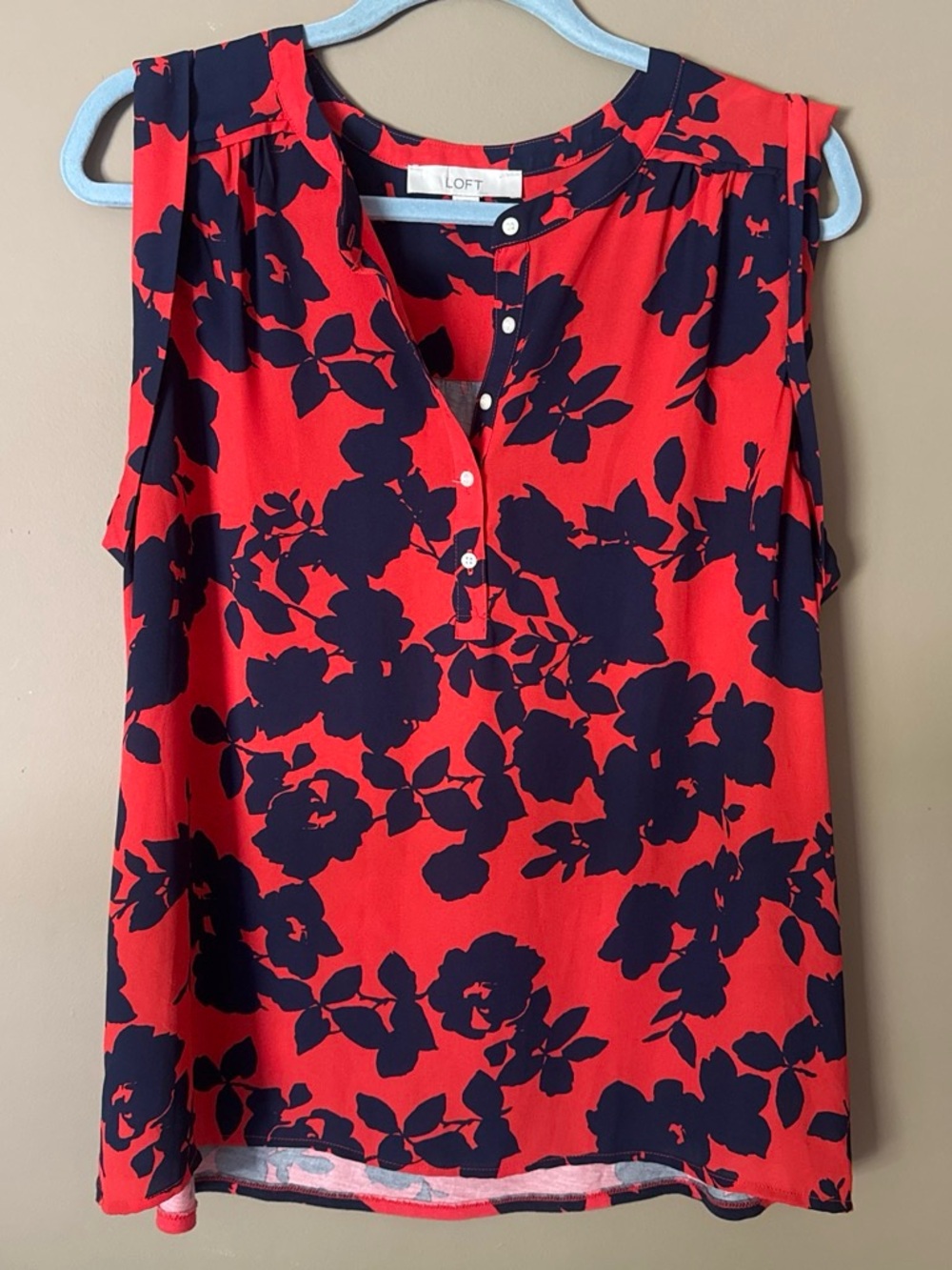 LOFT orange/red and Navy Floral Sleeveless Blouse